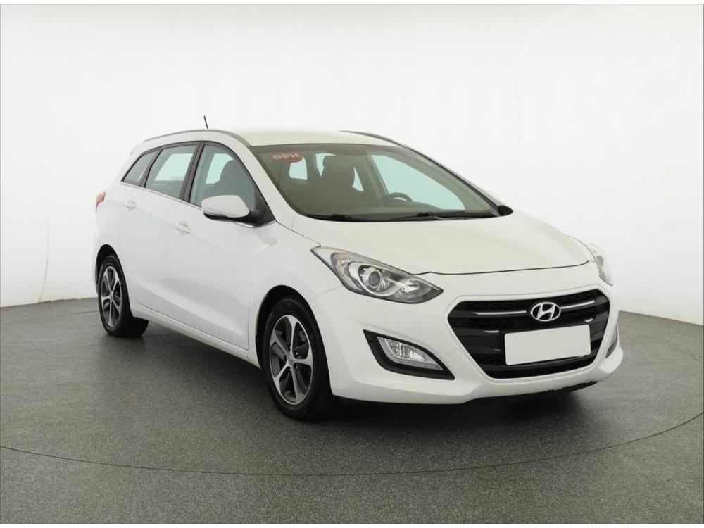 Hyundai i30 1.6 MPI, ČR,1.maj, Serv.kniha