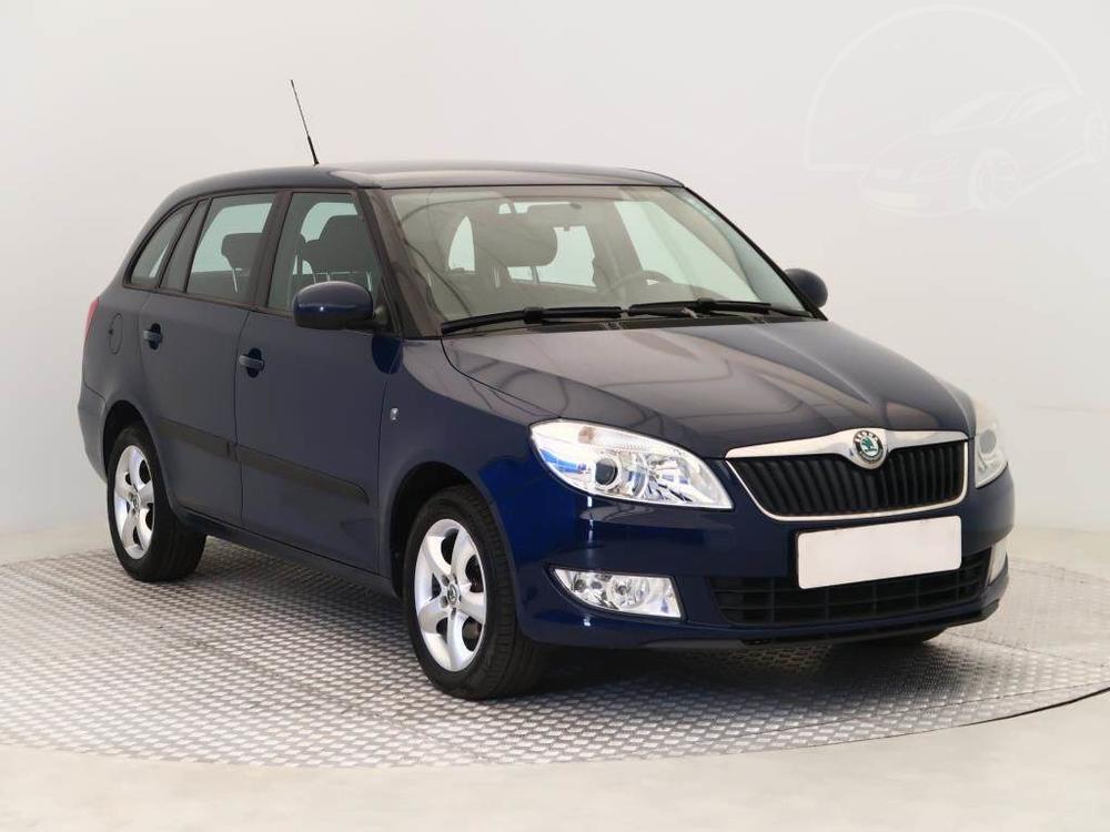 Škoda Fabia Elegance 1.6 TDI, Serv.kniha