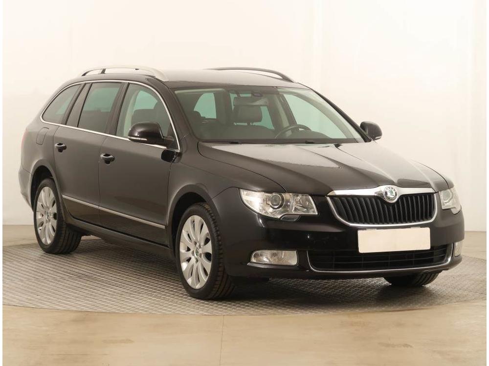 Škoda Superb 1.4 TSI, Navi, Kožené sedačky