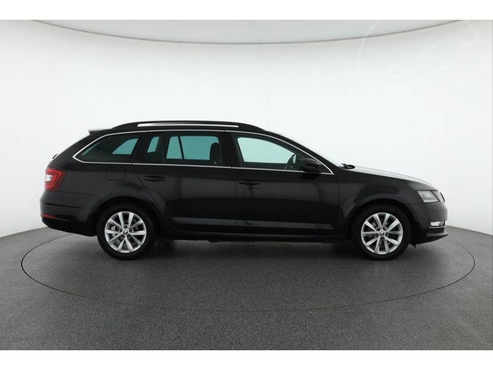 koda Octavia 1.6 TDI, Automatick klima