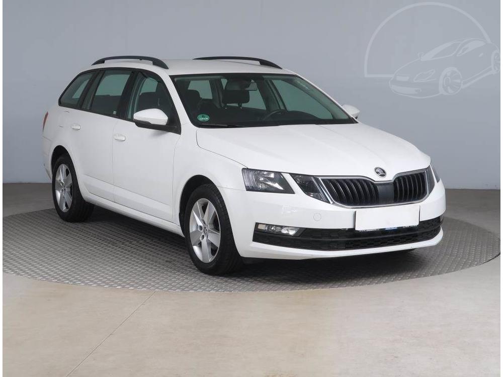 Škoda Octavia 1.6 TDI, ČR,1.maj, Klima