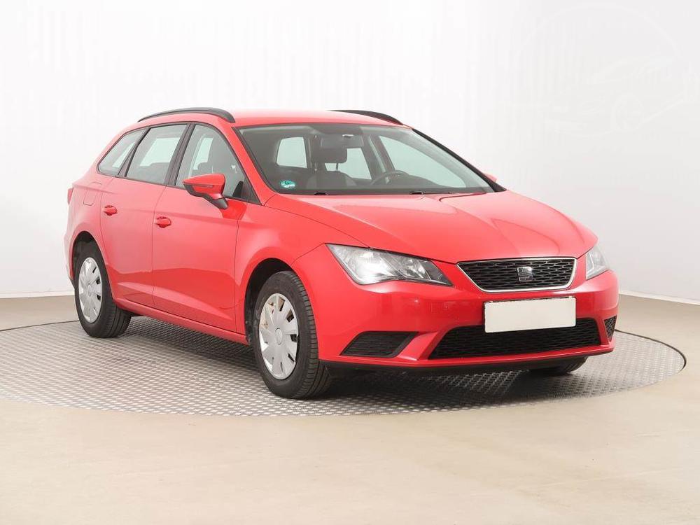 Seat Leon 1.6 TDI, Klima, El. okna