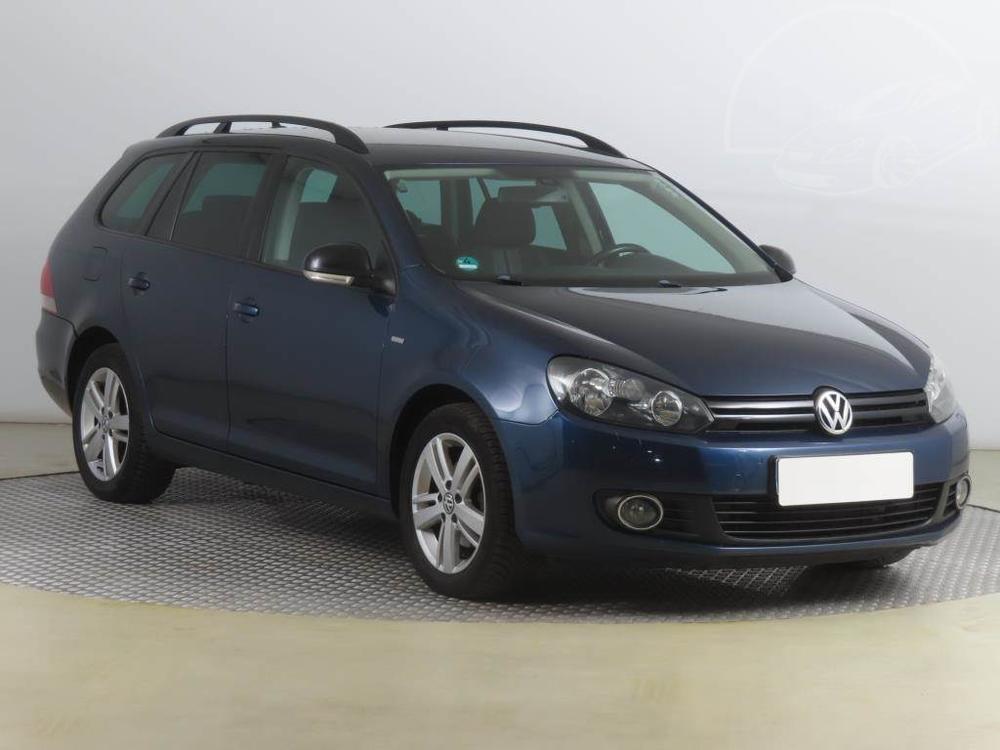 Prodm Volkswagen Golf 1.6 TDI, Navi, Koen sedaky