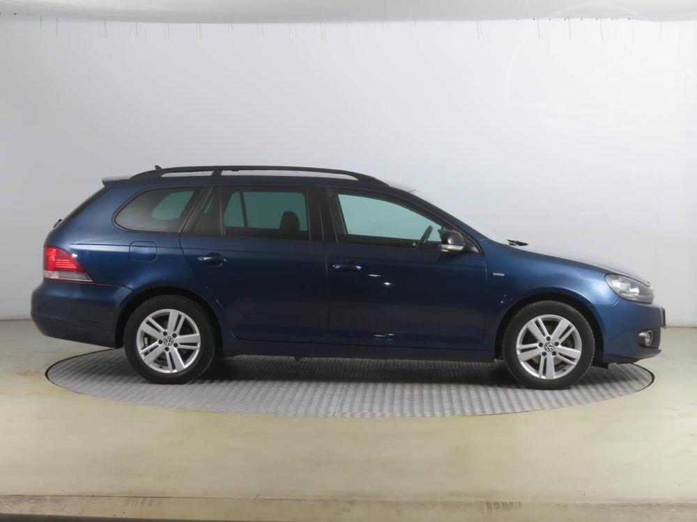 Volkswagen Golf 1.6 TDI, NOV CENA, Navi