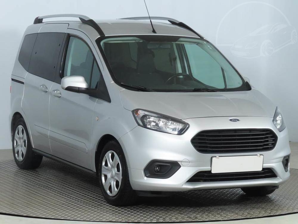 Ford Tourneo Courier 1.0 EcoBoost, 5Míst, Klima, ČR