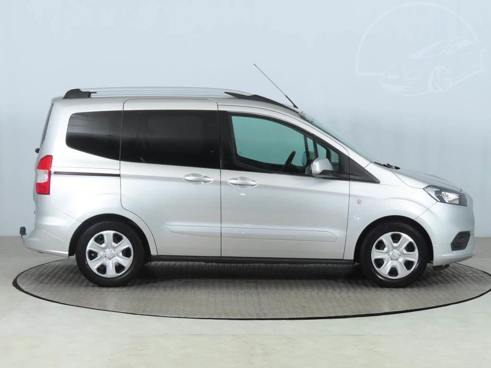 Ford Tourneo Courier 1.0 EcoBoost, 5Mst, Klima, R