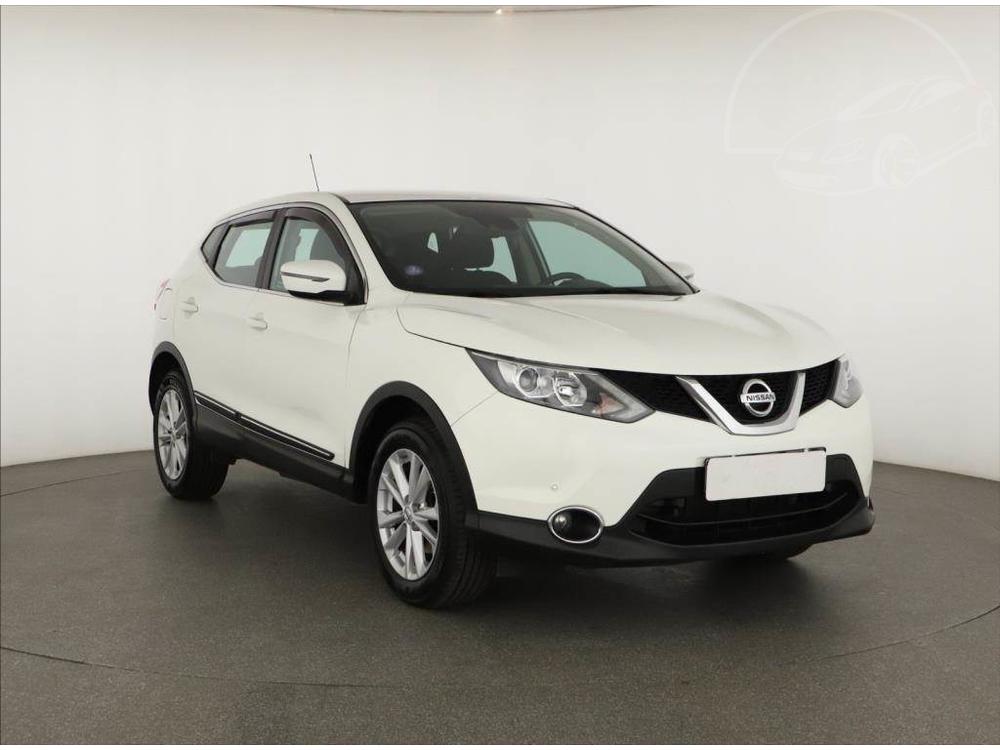 Nissan Qashqai 1.2 DIG-T, ČR,1.maj