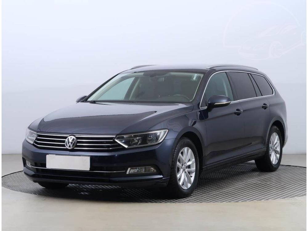 Prodm Volkswagen Passat 2.0 TDI, Comfortline