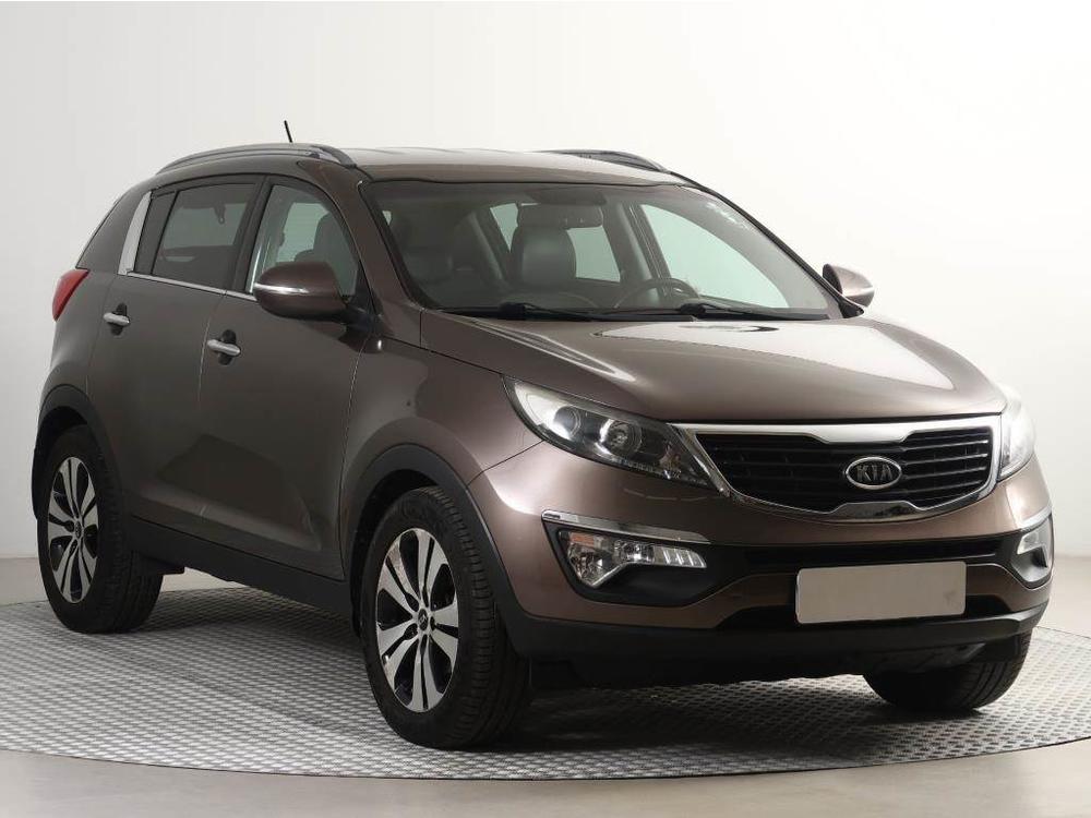 Kia Sportage 1.7 CRDi, Kůže