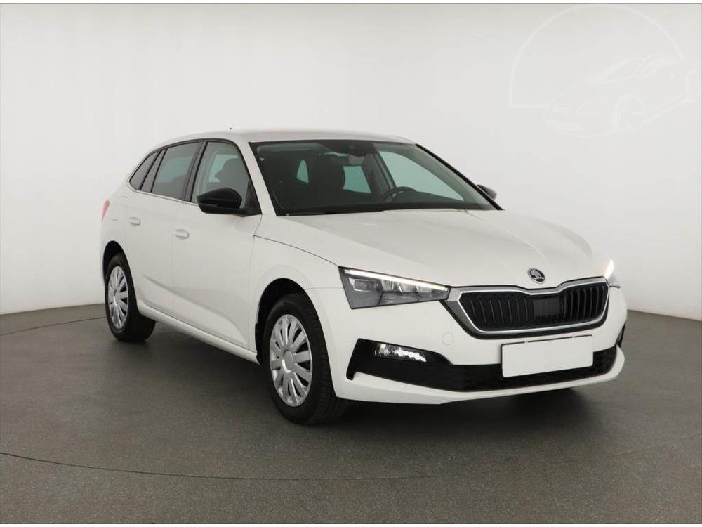 Škoda Scala 1.0 TSI, Serv.kniha