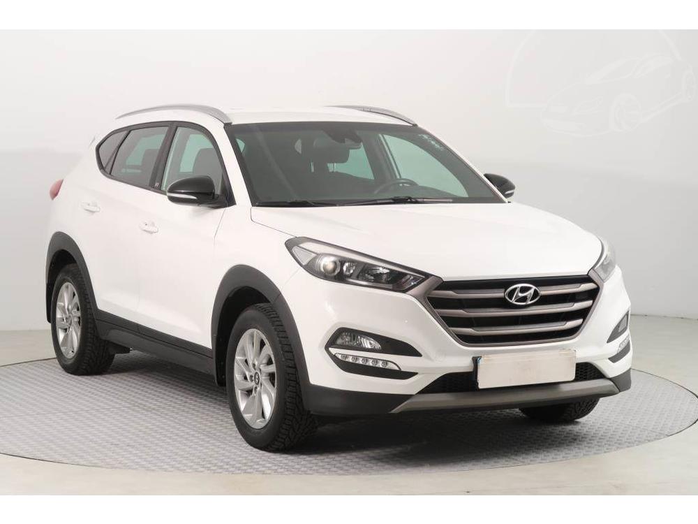 Hyundai Tucson 1.6 T-GDI, ČR,1.maj