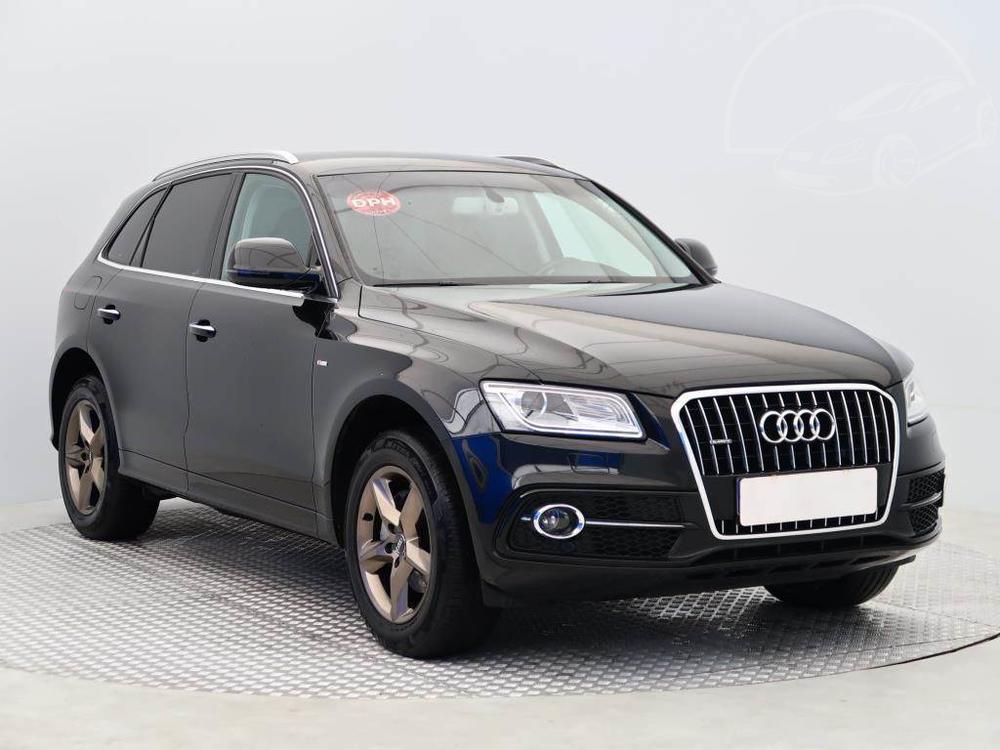 Audi Q5 S-Line 2.0 TDI, ČR, DPH