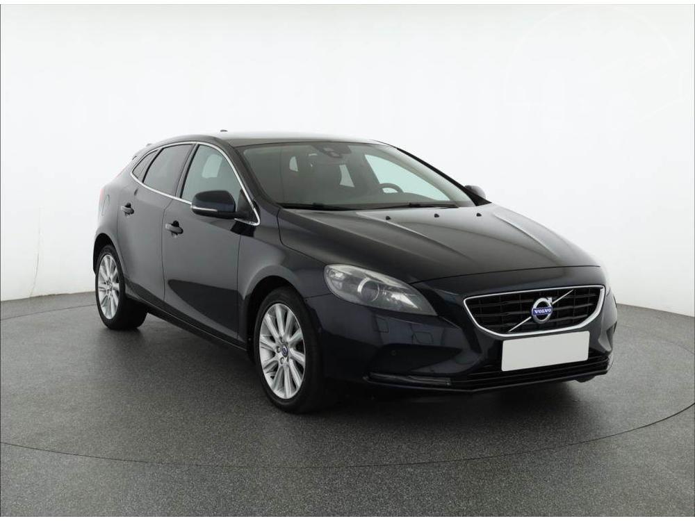 Volvo V40 2.0 D3, Serv.kniha, Kůže, Navi