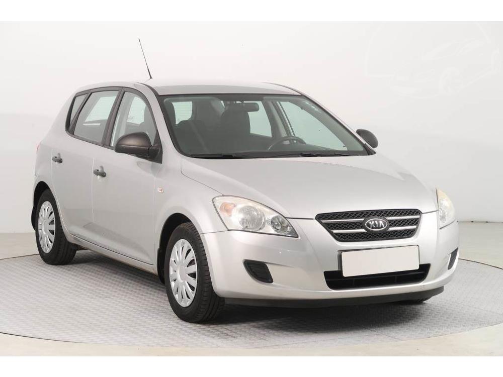 Prodm Kia Ceed 1.4 CVVT, R,2.maj