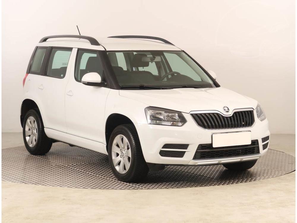 Škoda Yeti 1.2 TSI, ČR,2.maj, Serv.kniha