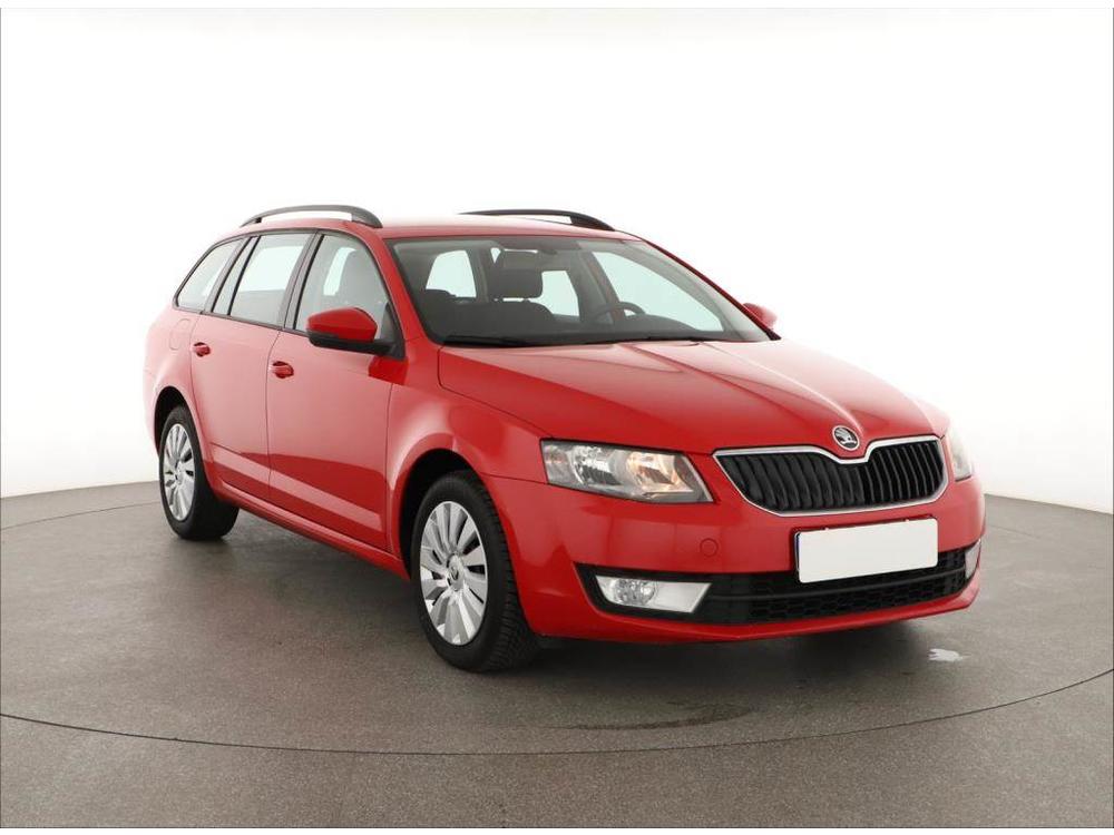 Škoda Octavia 1.6 TDI, ČR,2.maj, Serv.kniha