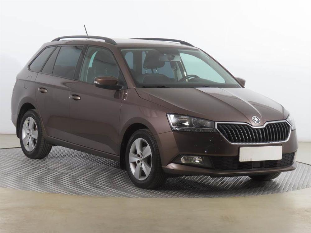 Škoda Fabia 1.0, ČR,1.maj, Klima, Tempomat