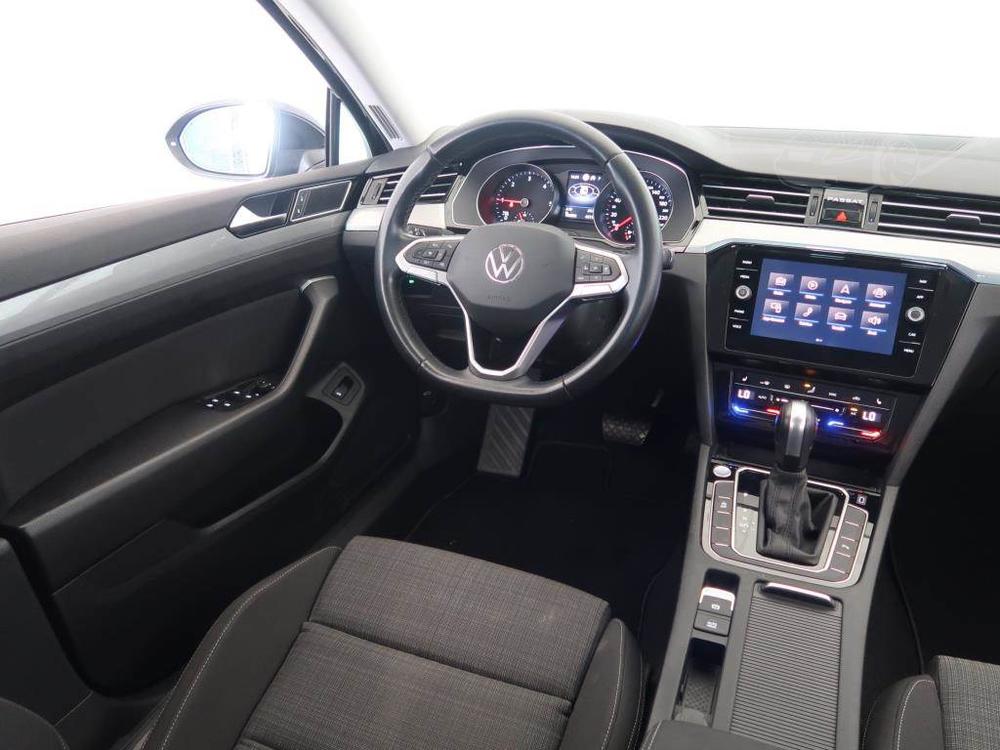 Volkswagen Passat 2.0 TDI, NOV CENA, Automat