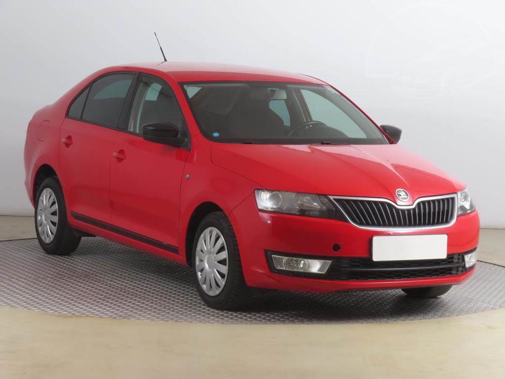 Škoda Rapid 1.2 TSI, ČR,1.maj, Xenony