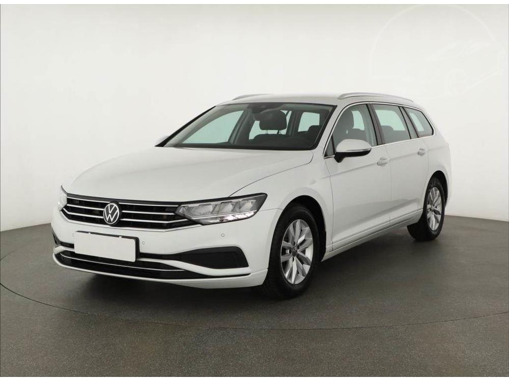 Volkswagen Passat 1.5 TSI, Business, NOV CENA