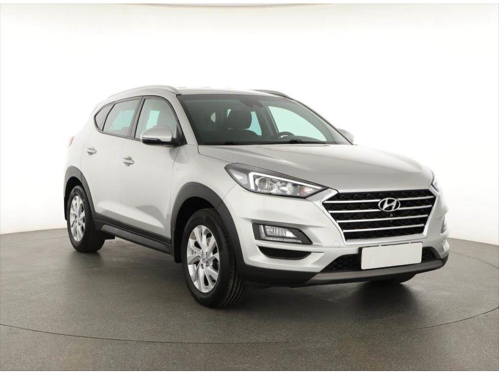 Hyundai Tucson 1.6 T-GDI, ČR,1.maj