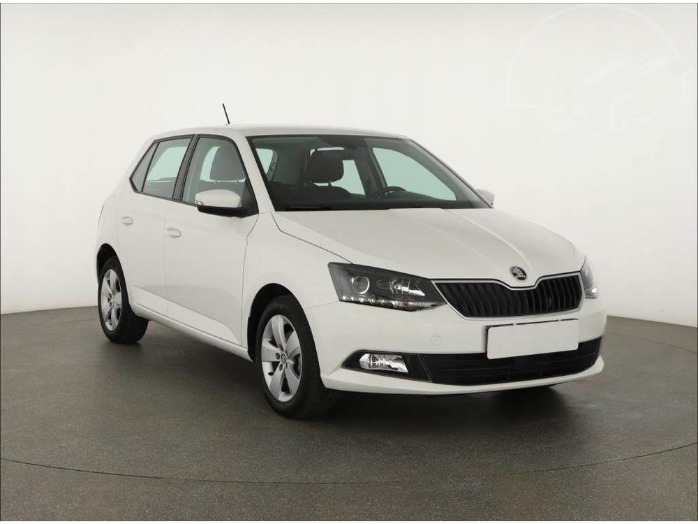 Škoda Fabia 1.2 TSI, ČR,2.maj, Serv.kniha