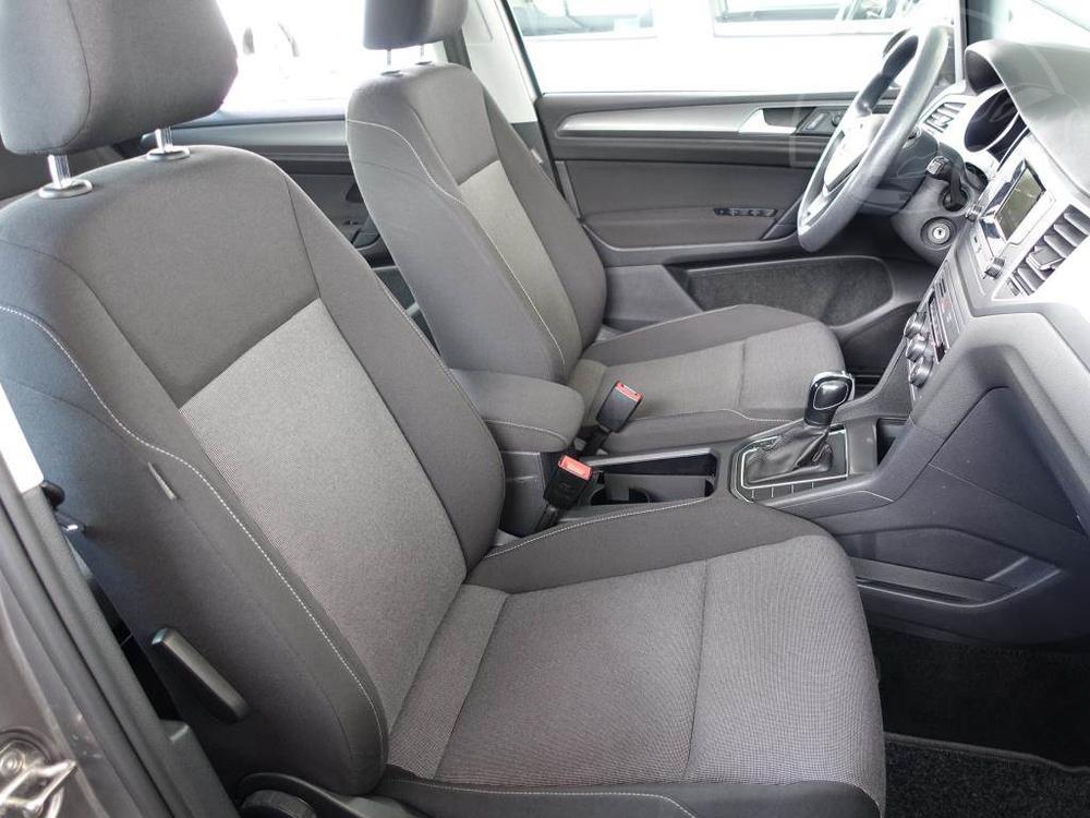 Volkswagen Golf 1.6 TDI, Automat