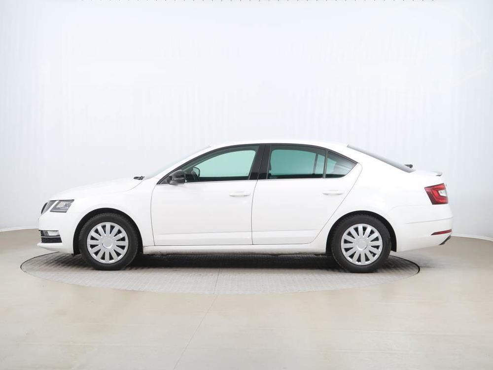 koda Octavia 1.6 TDI, Style, R,1.maj