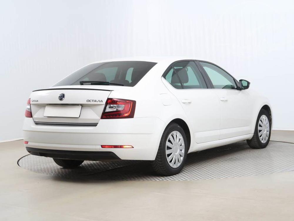 koda Octavia 1.6 TDI, Style, R,1.maj