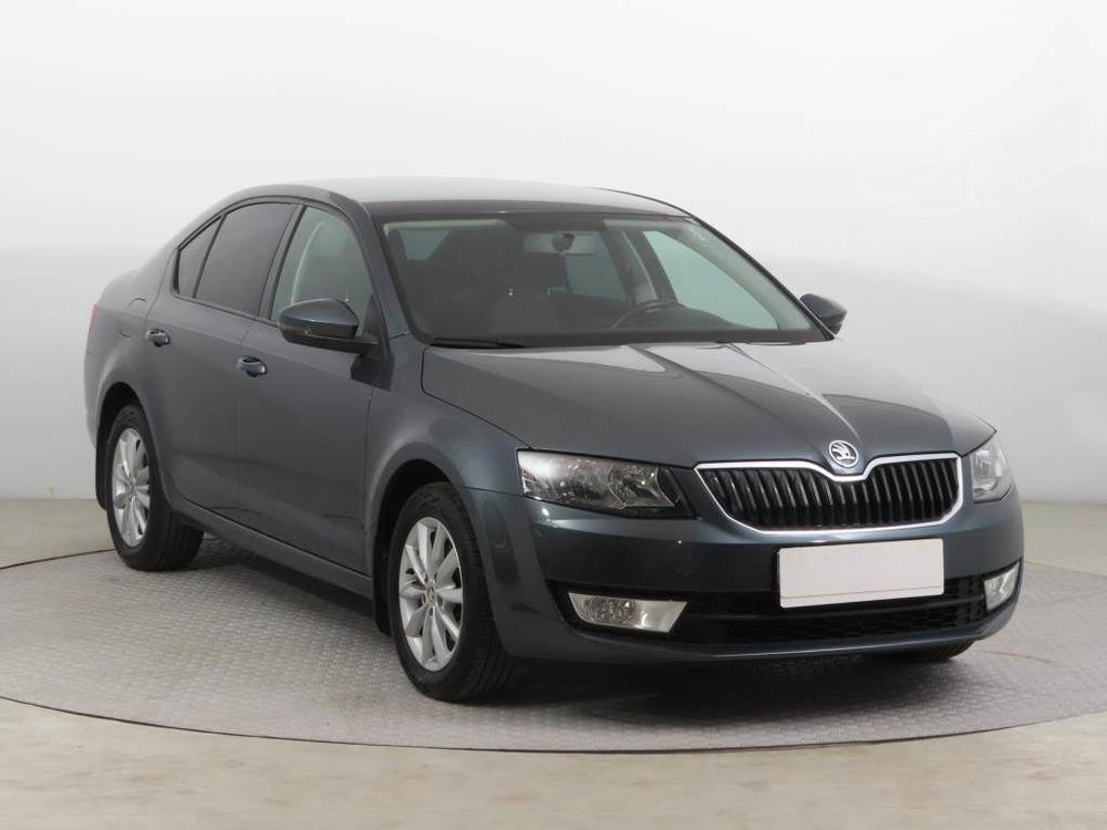 koda Octavia 1.6 TDI, Klima, Tempomat