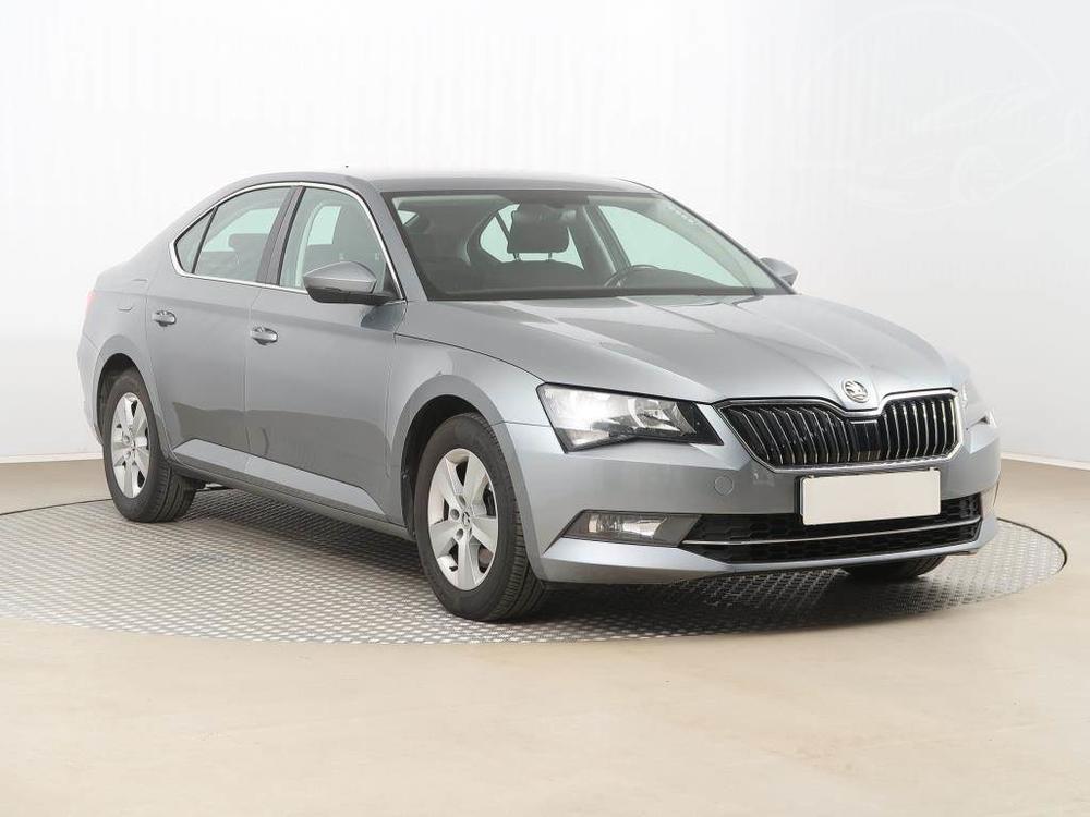 Škoda Superb 1.4 TSI, Serv.kniha