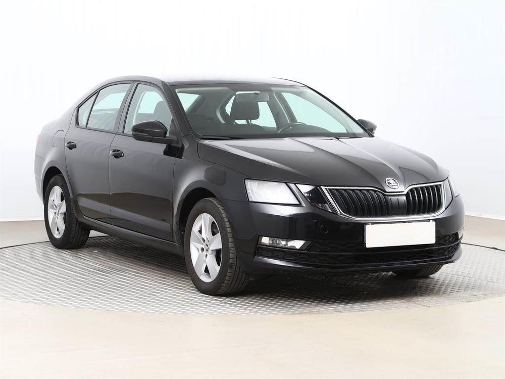 Škoda Octavia 1.6 TDI, ČR,1.maj, Serv.kniha