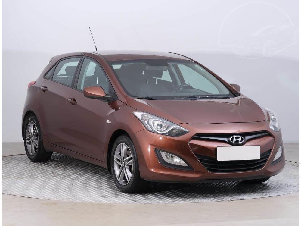 Hyundai i30 1.6 MPI, Serv.kniha, Klima