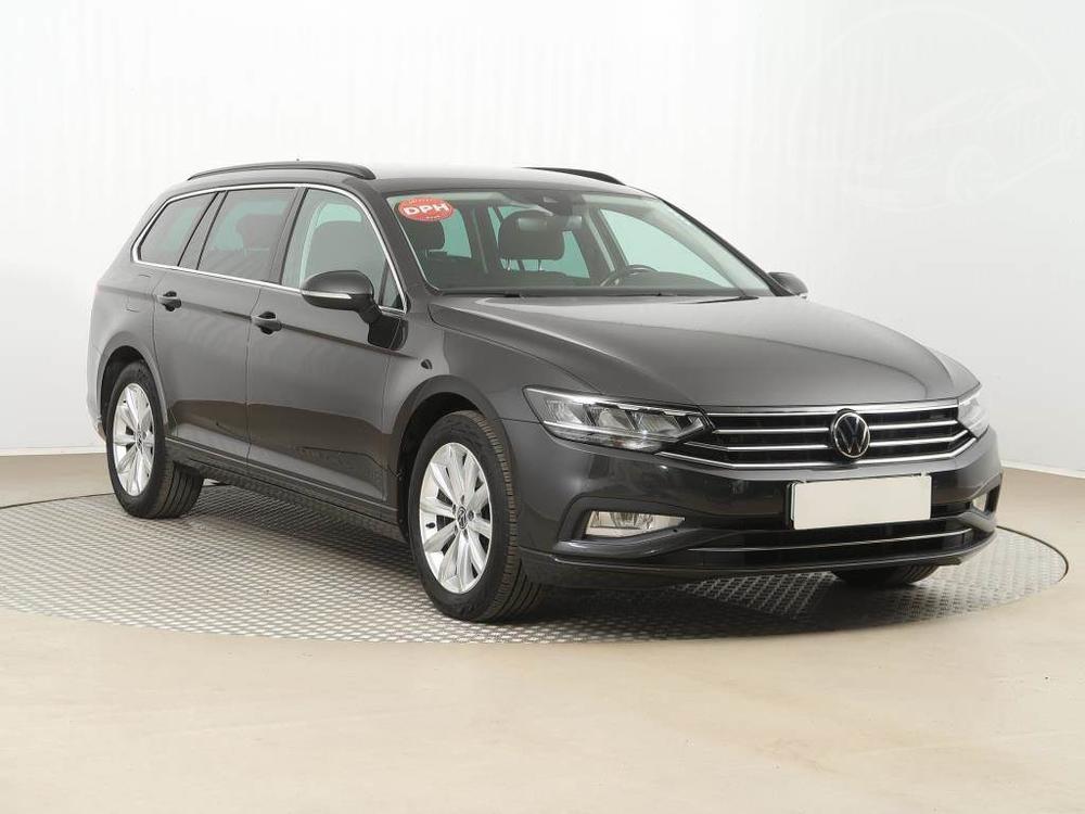 Volkswagen Passat 2.0 TDI, Automat, Serv.kniha