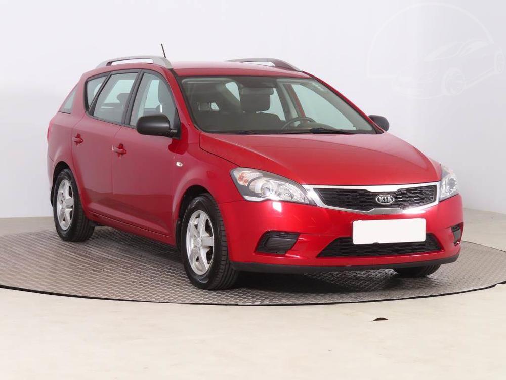 Kia Cee´d 1.4 CVVT, Serv.kniha, Klima