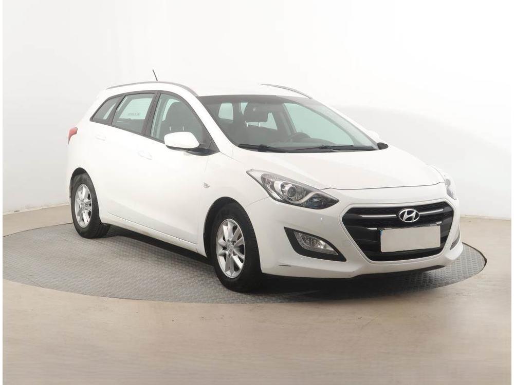 Hyundai i30 1.6 MPI, ČR,1.maj, Serv.kniha