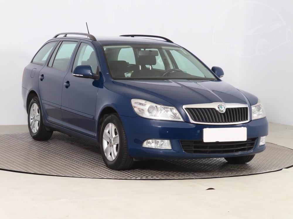 Škoda Octavia 1.4 TSI, Serv.kniha, Klima