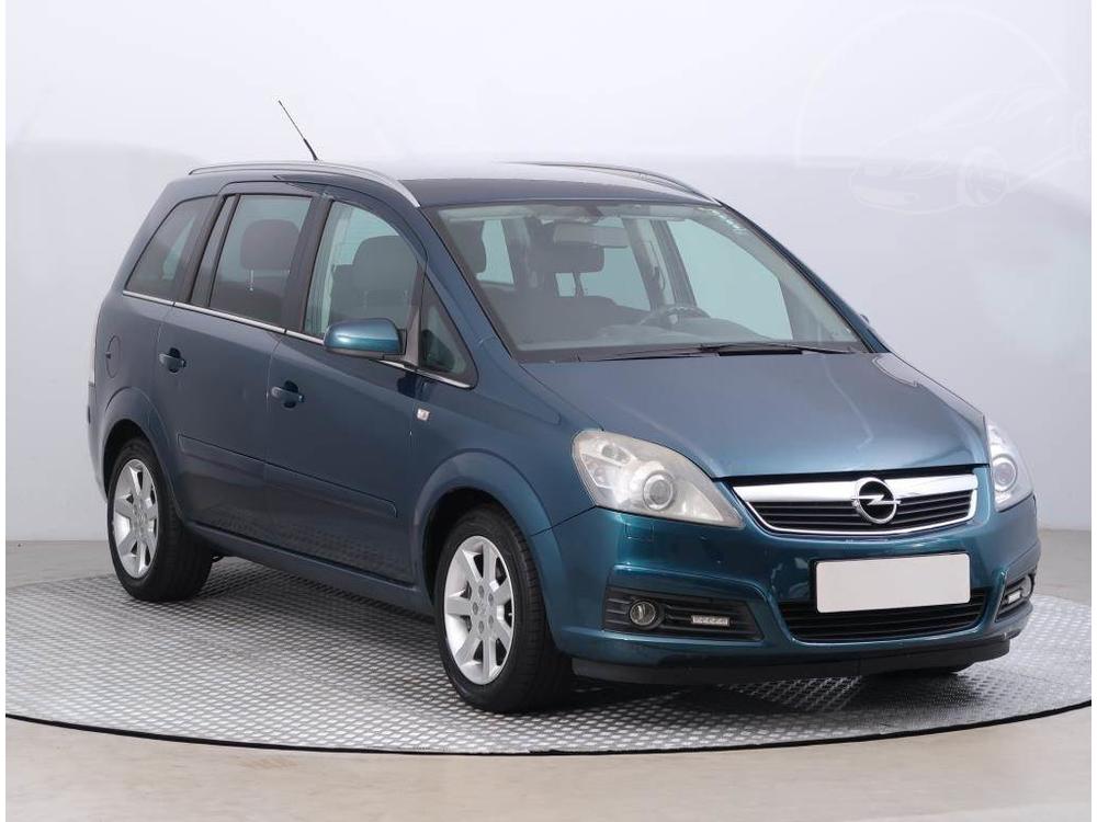 Opel Zafira 1.9 CDTI, 7 míst, Serv.kniha