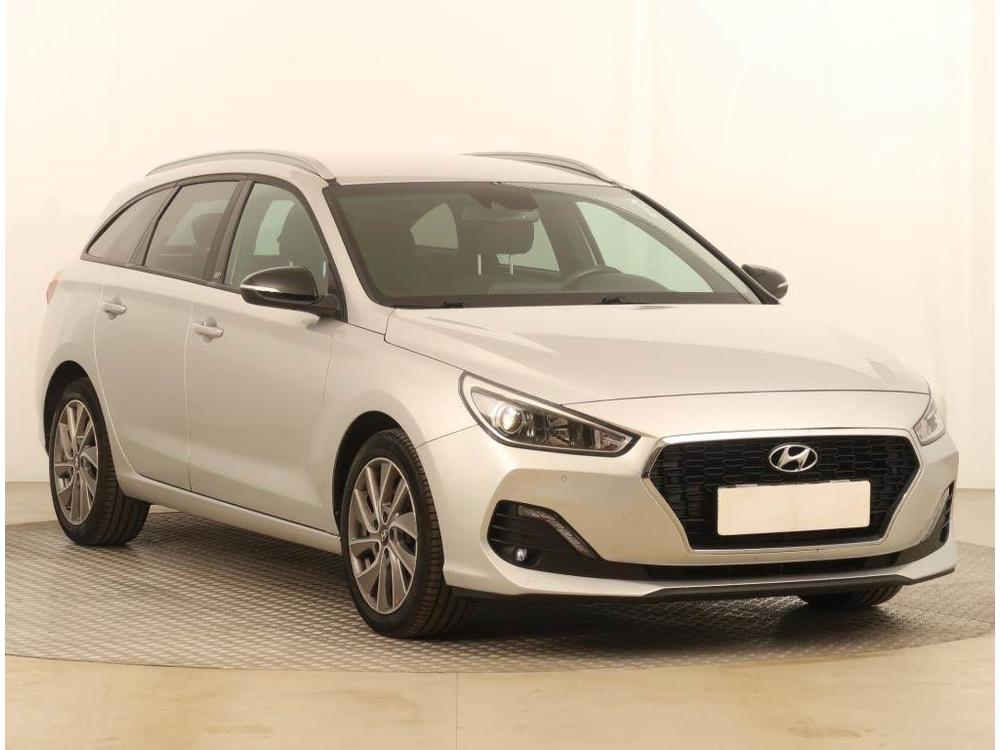 Hyundai i30 1.4 T-GDI, Automat, Serv.kniha