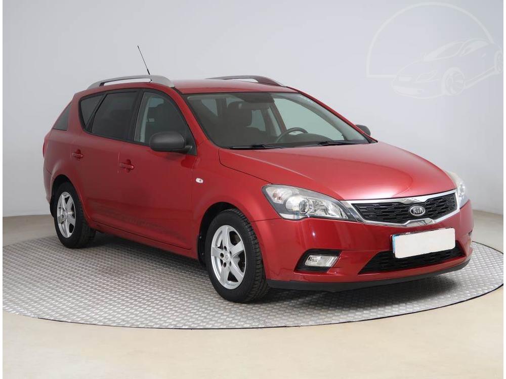 Kia Cee´d 1.4 CVVT, ČR,1.maj