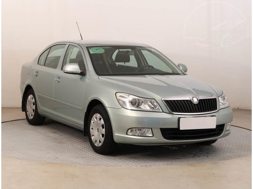 Škoda Octavia 1.6, LPG, Serv.kniha, Klima