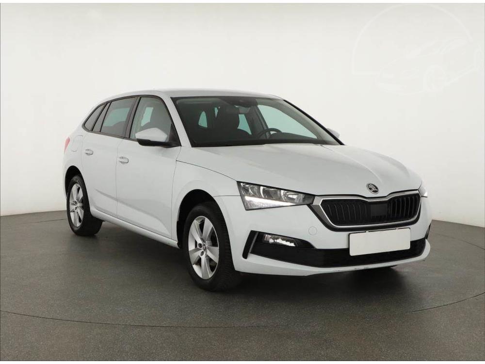 Škoda Scala 1.0 TSI, ČR,1.maj