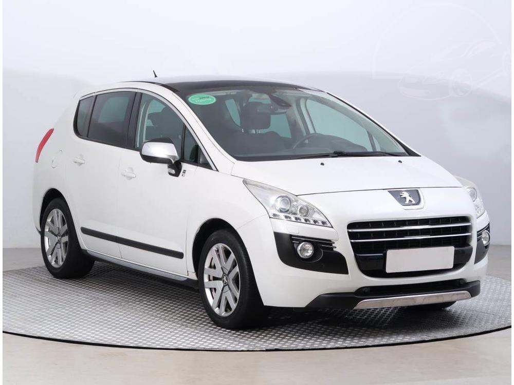 Prodm Peugeot 3008 Hybrid4, NOV CENA, 4X4