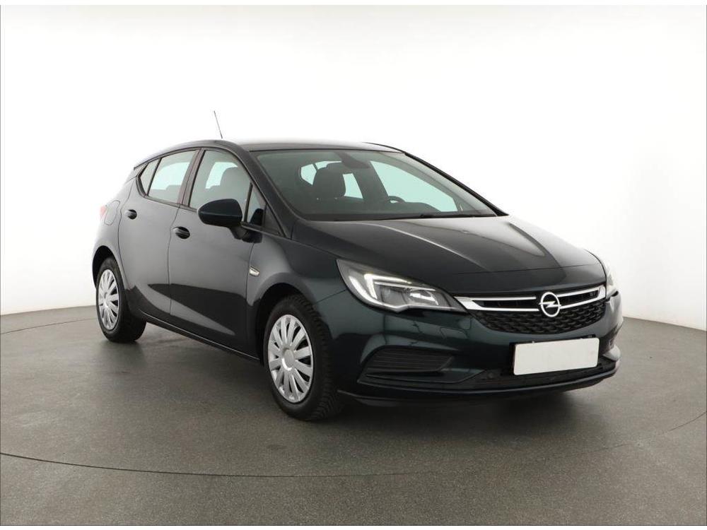 Opel Astra 1.4 16V, ČR,2.maj, Serv.kniha