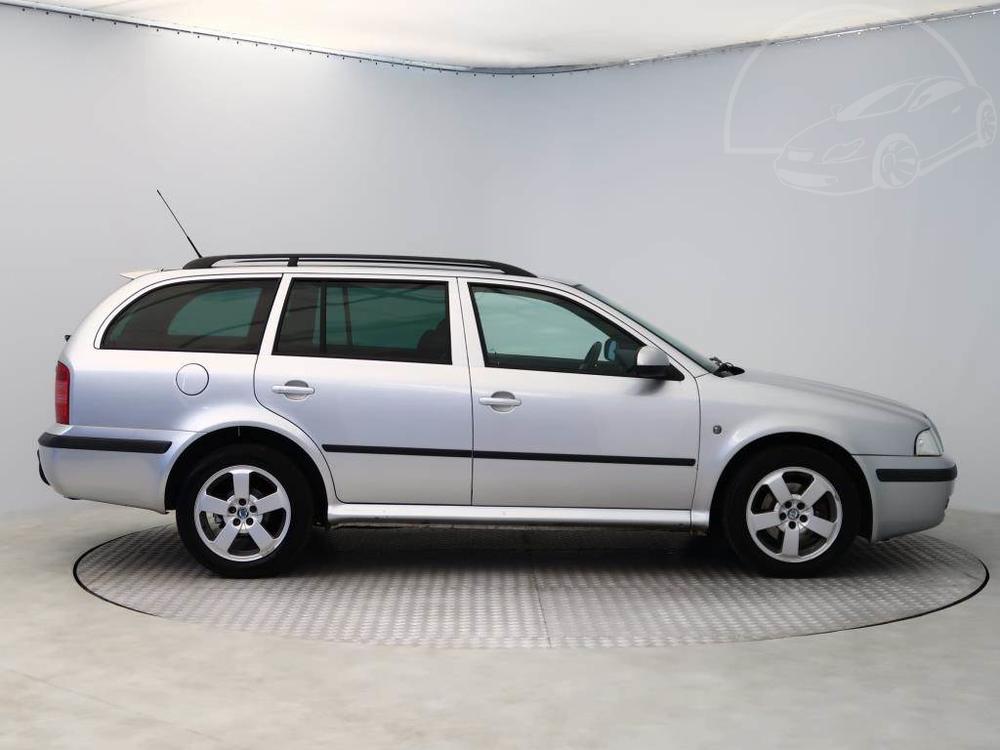 koda Octavia 1.9 TDI , Serv.kniha