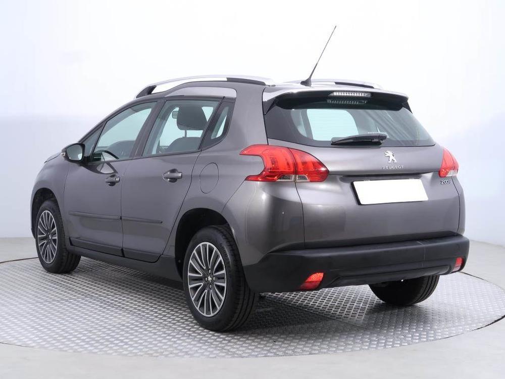 Peugeot 2008 1.2 PureTech, NOV CENA, R