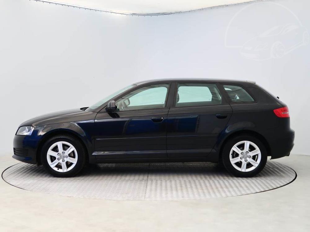 Audi A3 1.8 TFSI, Automatick klima