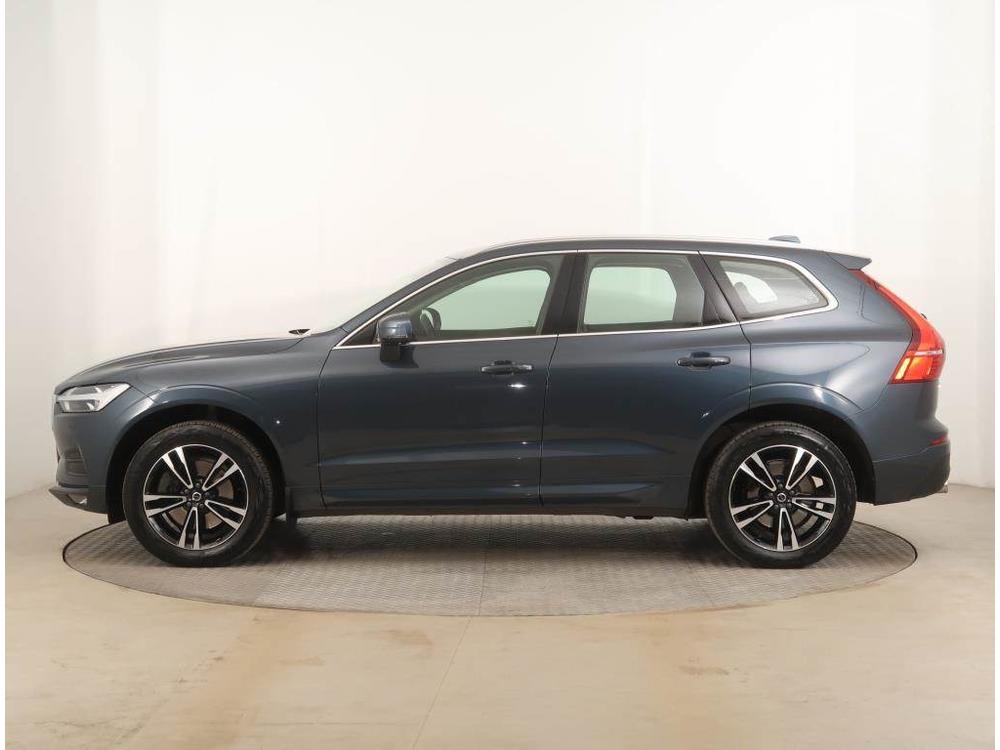 Volvo XC60 B4 AWD, NOV CENA, 4X4