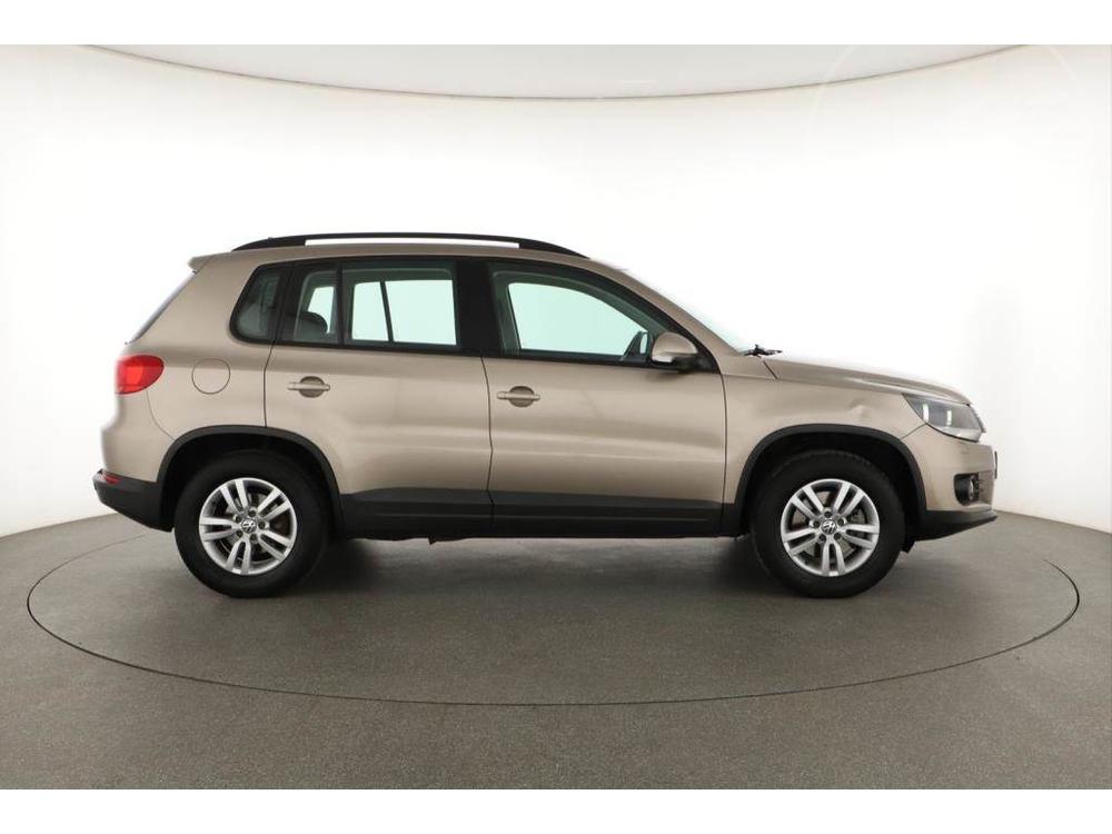 Volkswagen Tiguan 2.0 TDI, 4X4, Serv.kniha