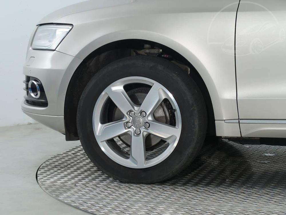 Audi Q5 2.0 TDI, NOV CENA, 4X4